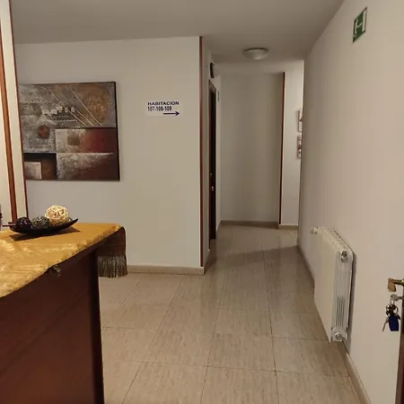Alojamientos Saldana Hotell