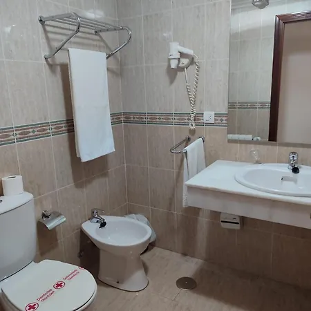 Alojamientos Saldana Hotell